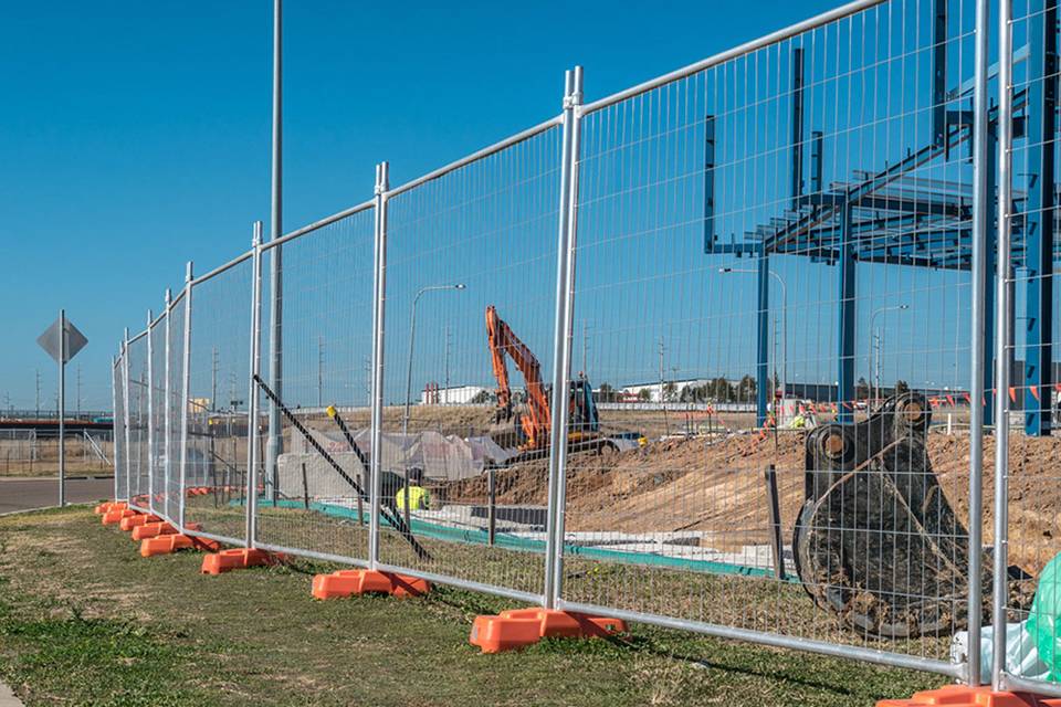 australia-temporary-construction-fence-construction-site