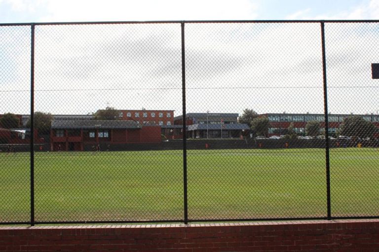 school fencing , school fencing solutions, security fence for schools, educational facility fencing, playground boundary fence, welded mesh school fence, child safety fence for schools, Fence Moine school fence, anti climb school fencing, school perimeter fencing, secure campus fencing, safe fencing for playgrounds, galvanized mesh fence panels, durable fencing for educational environments, customized school fence design, primary school safety barriers, modern school security fencing